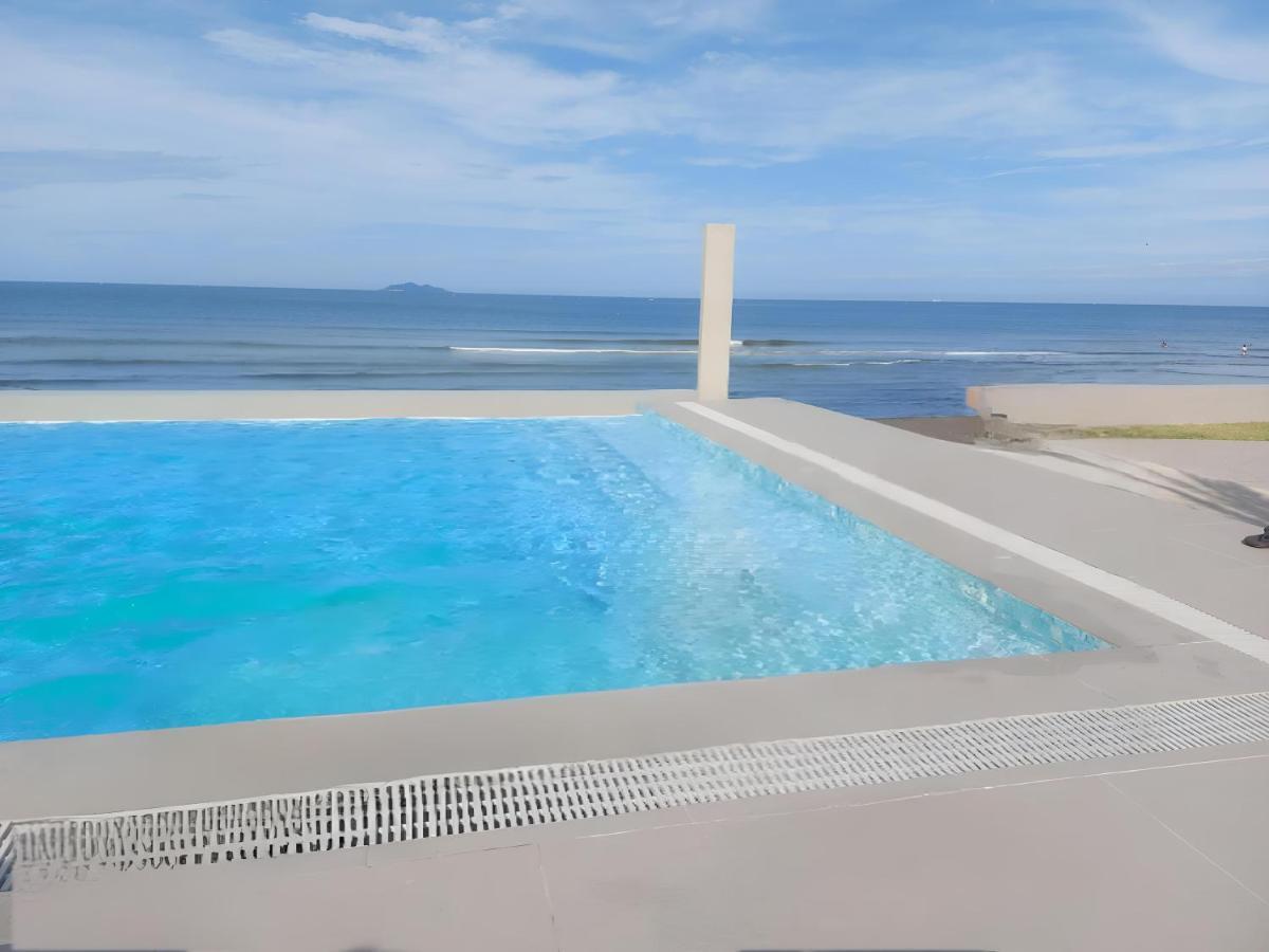ليان Tana Beach Villas المظهر الخارجي الصورة